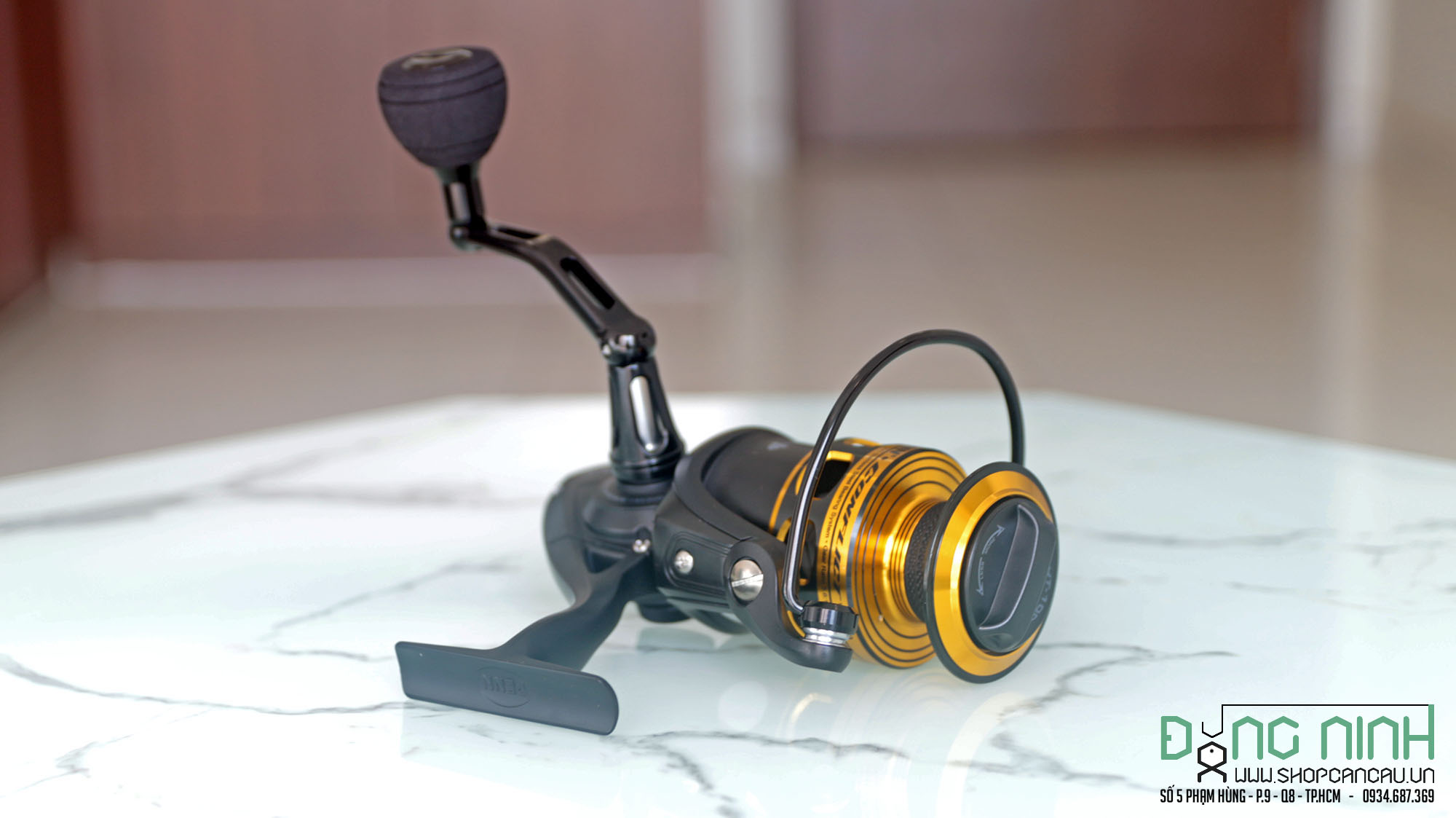 M&aacute;y c&acirc;u Penn Conflict Gold