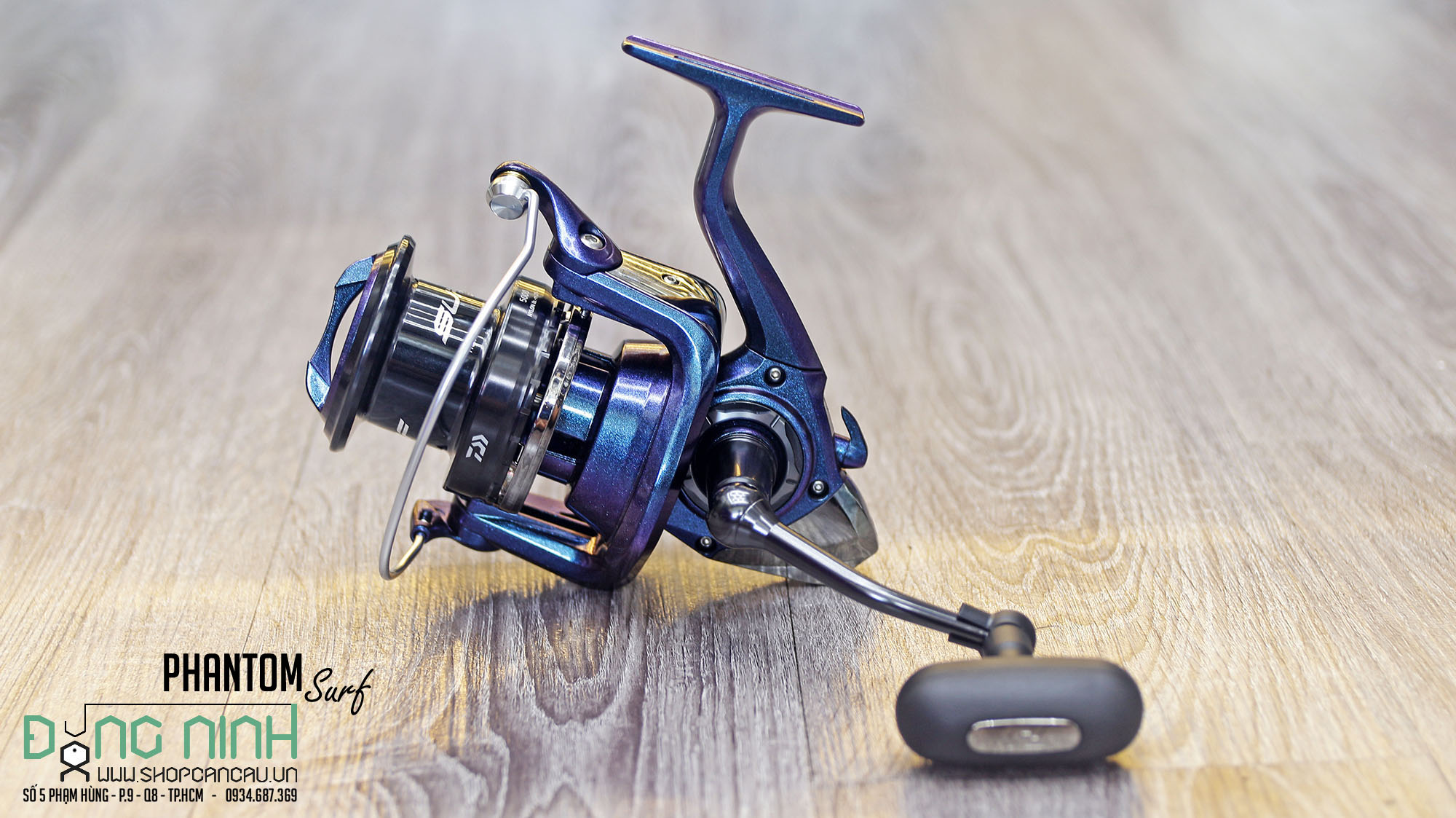 Máy câu Daiwa Phantom Surf