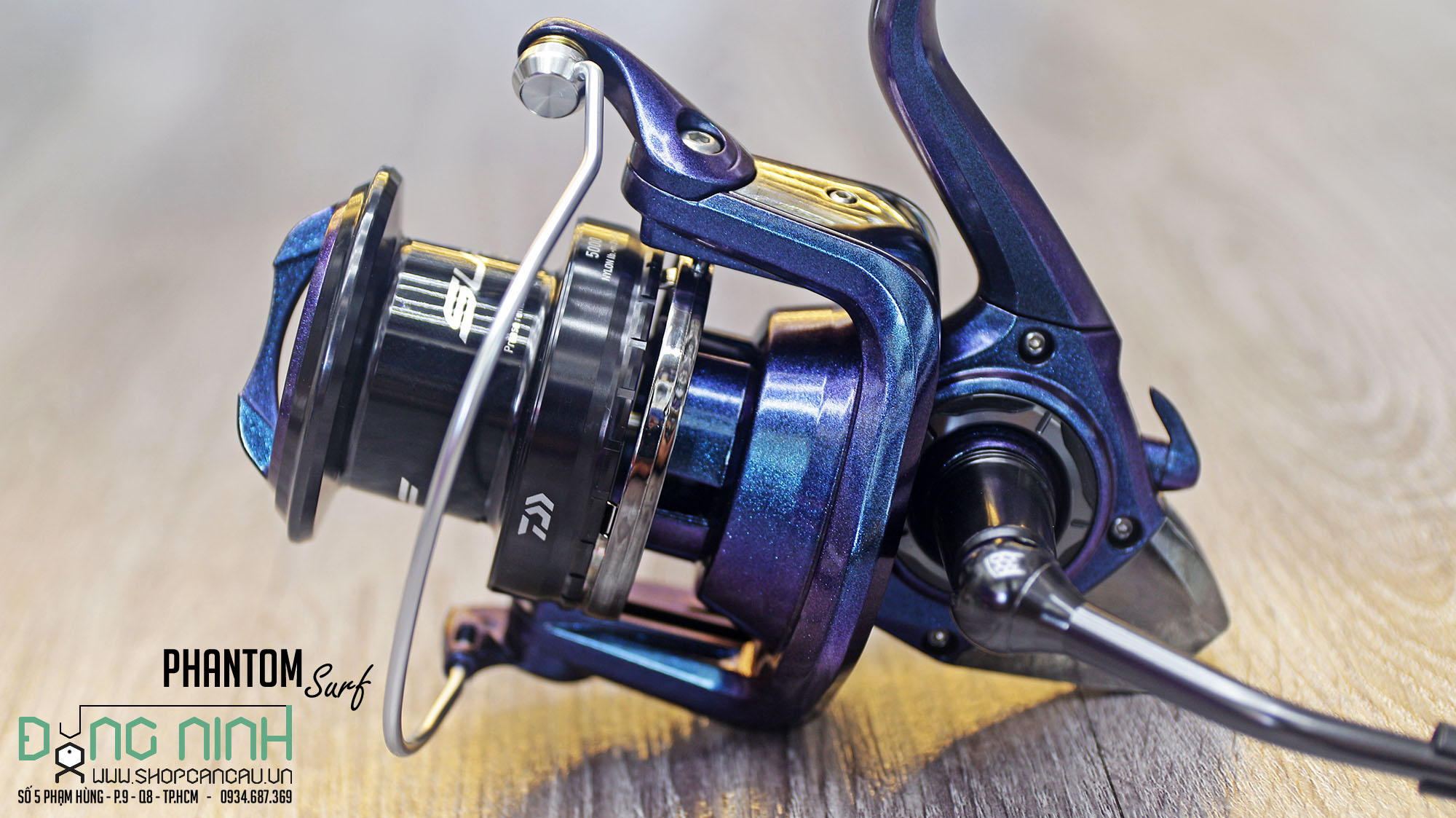 Máy câu Daiwa Phantom Surf